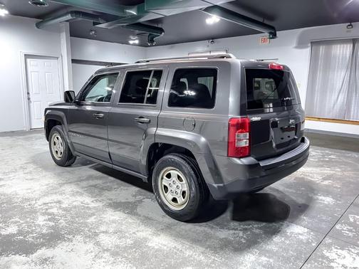 2016 Jeep Patriot Sport