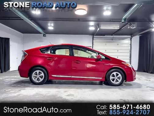 2014 Toyota Prius Three