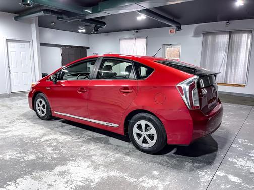 2014 Toyota Prius Three