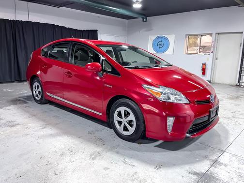 2014 Toyota Prius Three