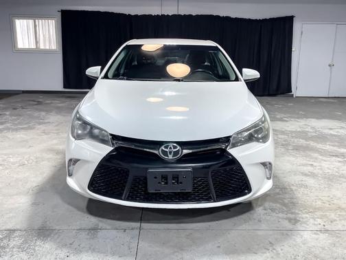 2015 Toyota Camry XLE