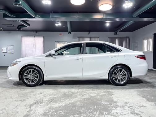 2015 Toyota Camry XLE