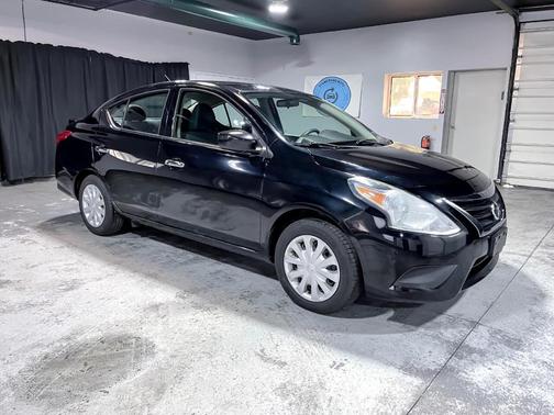 2016 Nissan Versa 1.6 SV
