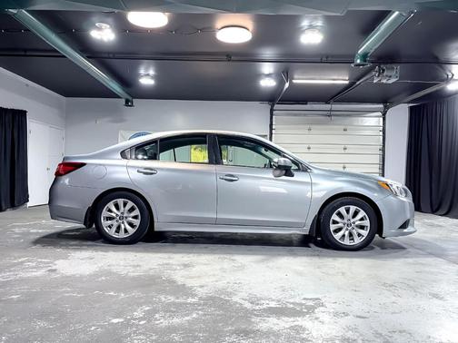 2015 Subaru Legacy 2.5i Premium