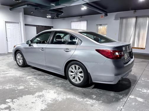 2015 Subaru Legacy 2.5i Premium