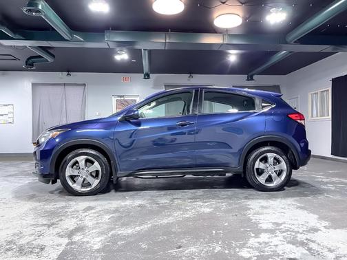 2017 Honda HR-V LX