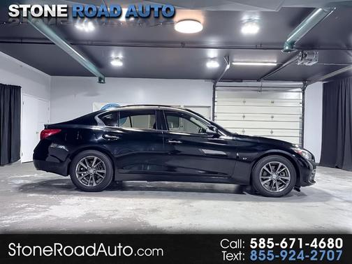 2015 INFINITI Q50 Base