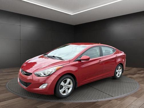 Geranium Red 2013 Hyundai ELANTRA GLS