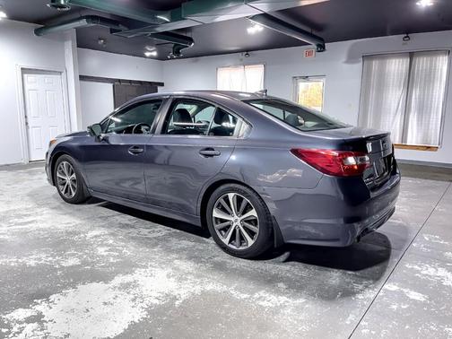 2017 Subaru Legacy 2.5i Limited