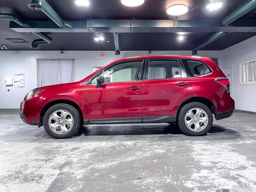 2017 Subaru Forester 2.5i