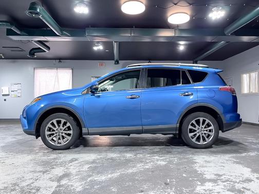 2017 Toyota RAV4 Limited