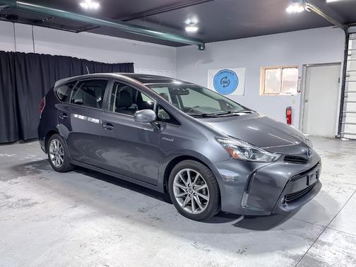 2017 Toyota Prius v Three