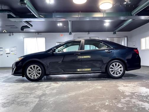 2014 Toyota Camry XLE