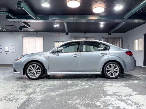 2013 Subaru Legacy 2.5i Limited
