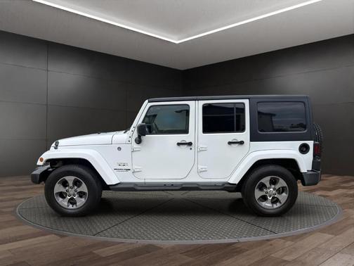 White 2018 Jeep Wrangler JK Unlimited Sahara