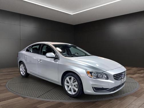 2016 Volvo S60 T5 Premier