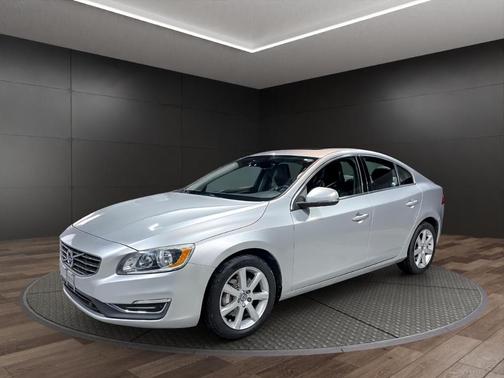 2016 Volvo S60 T5 Premier