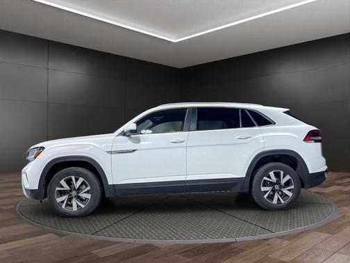 2020 Volkswagen Atlas Cross Sport 2.0T SE