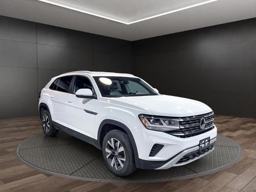 2020 Volkswagen Atlas Cross Sport 2.0T SE