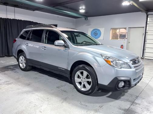 2014 Subaru Outback 2.5i Premium