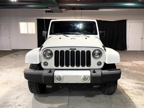 2014 Jeep Wrangler Sahara