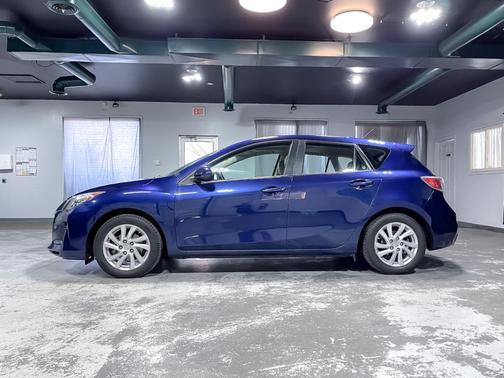 2012 Mazda Mazda3 i Grand Touring