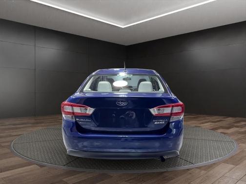 2017 Subaru Impreza 2.0i