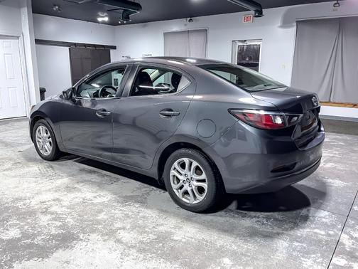 2018 Toyota Yaris iA Base
