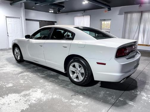 2014 Dodge Charger SE