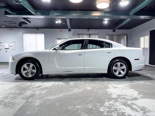 2014 Dodge Charger SE