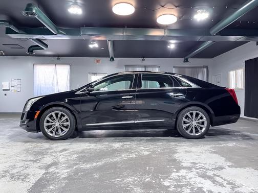 2014 Cadillac XTS Base
