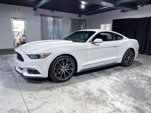 2017 Ford Mustang EcoBoost