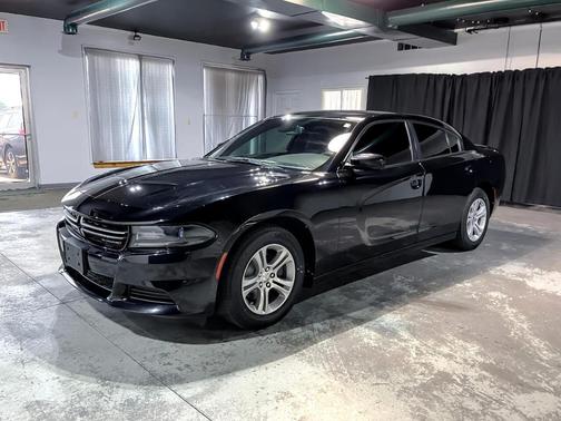 2016 Dodge Charger SE