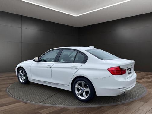 White 2014 BMW 320 i xDrive