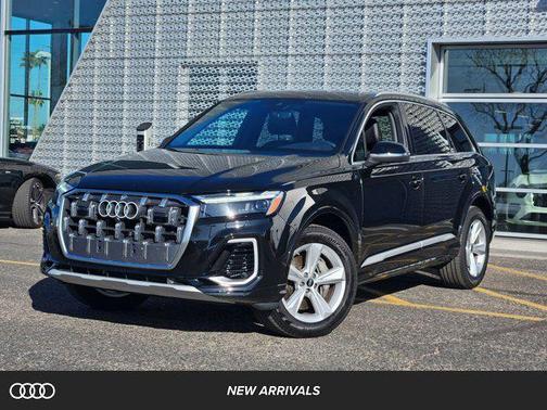2025 Audi Q7 55 Premium