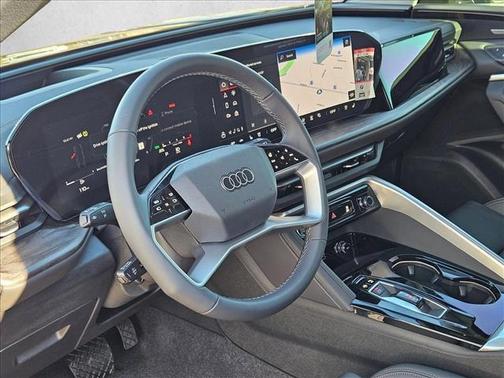 2025 Audi Q5 Premium Plus TFSI quattro S tronic