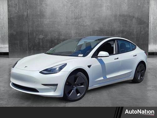 2021 Tesla Model 3 Standard Range Plus