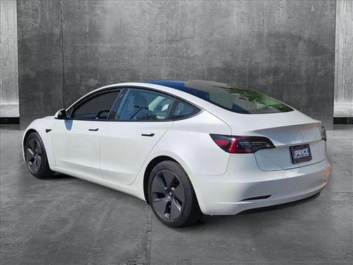 2021 Tesla Model 3 Standard Range Plus