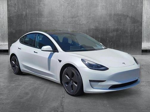 2021 Tesla Model 3 Standard Range Plus