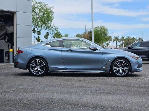 2017 INFINITI Q60 3.0T Premium