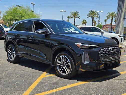 2025 Audi Q5 55 S line Premium Plus