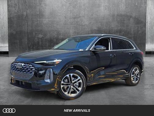 2025 Audi Q5 55 S line Premium Plus