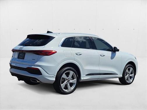 2025 Audi Q5 Premium Plus