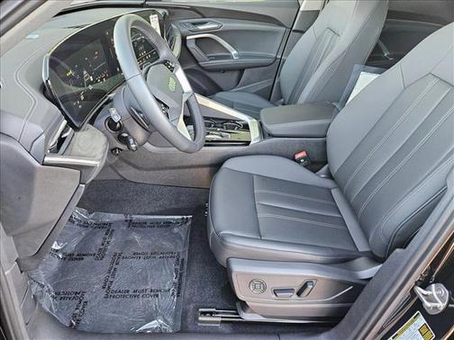 2025 Audi Q5 Premium