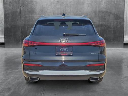 2025 Audi Q5 Premium