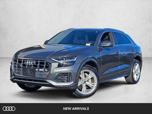 2022 Audi Q8 55 Premium
