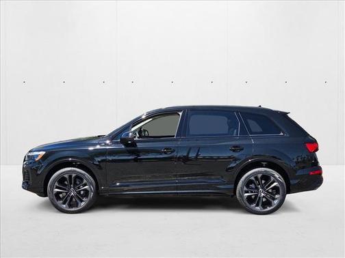 2025 Audi Q7 55 Premium Plus