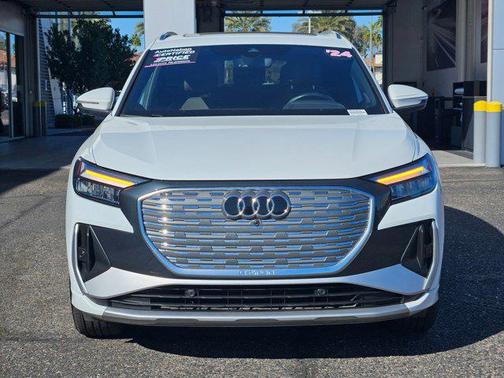 2024 Audi Q4 e-tron Premium 50 quattro