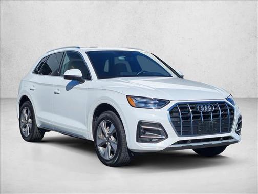 2023 Audi Q5 40 Premium