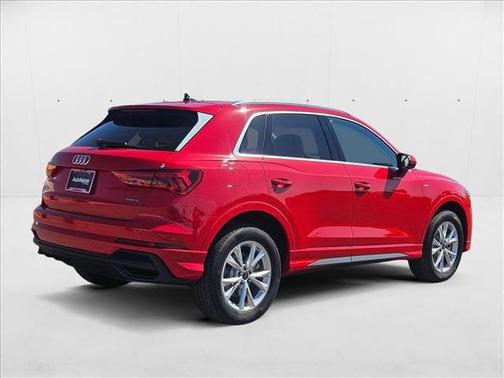 2025 Audi Q3 Premium 45 TFSI S line quattro Tiptronic